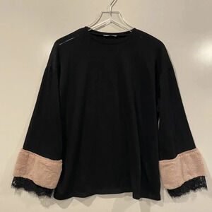 Zara Women's Size Small Black Pink Fur Lace Cuffs Pullover‎ Sweater Top (2)